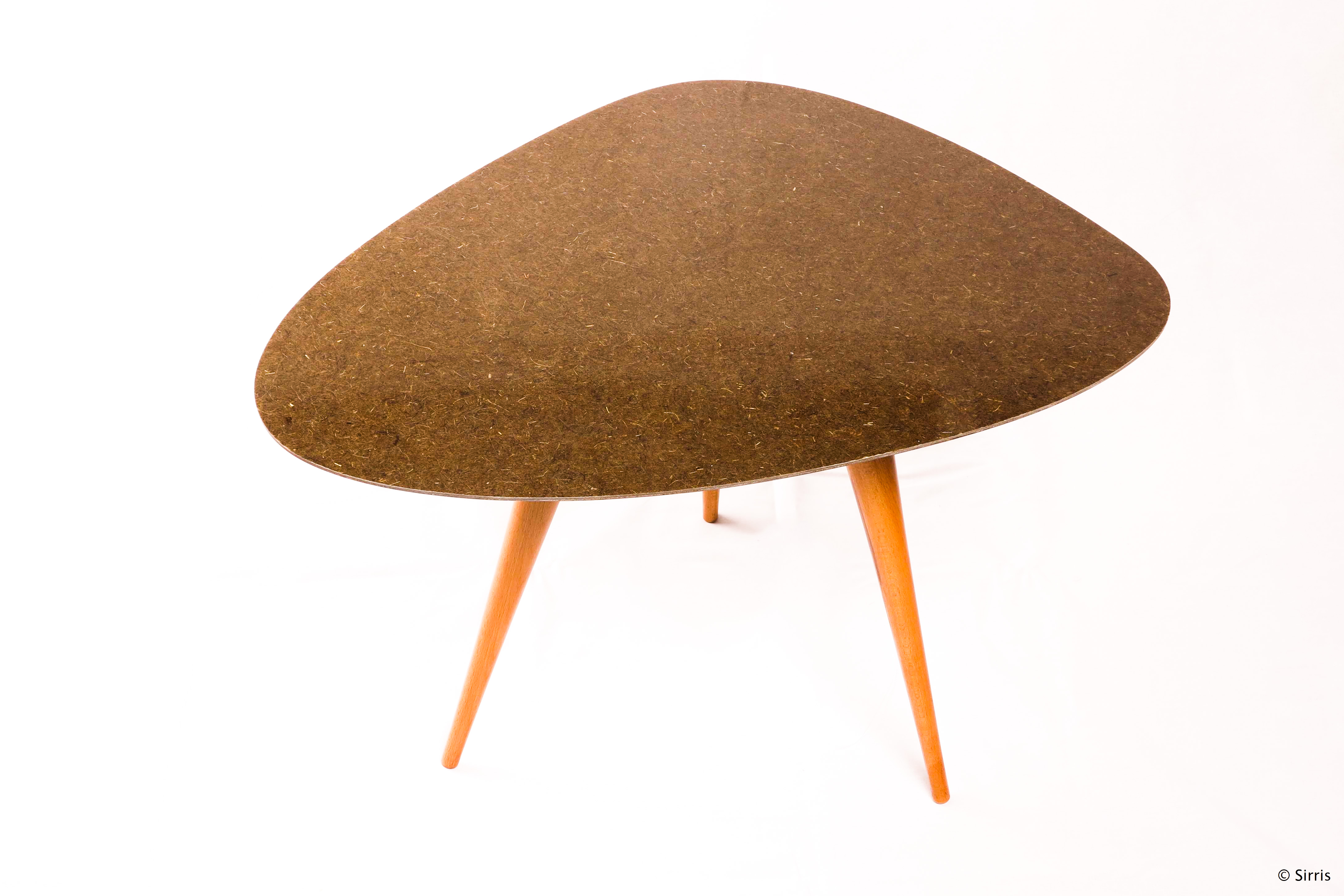 Table made of biocomposites