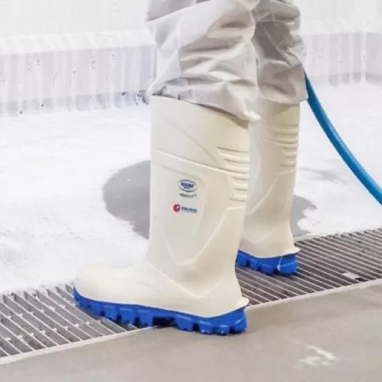 Cleaning Polysto CleanRock® kerbs - banner