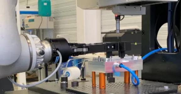 cobot header zonder blauw licht